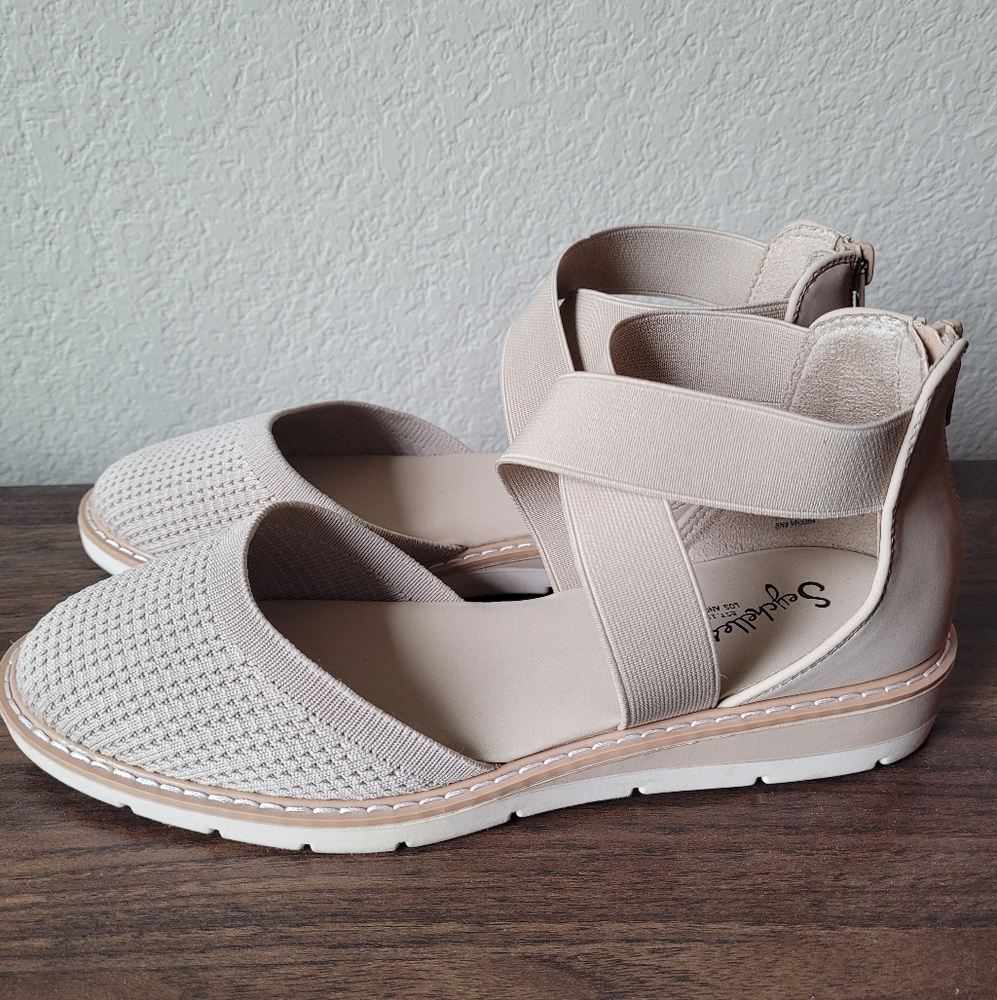 Seychelles Beige Flat Sandals